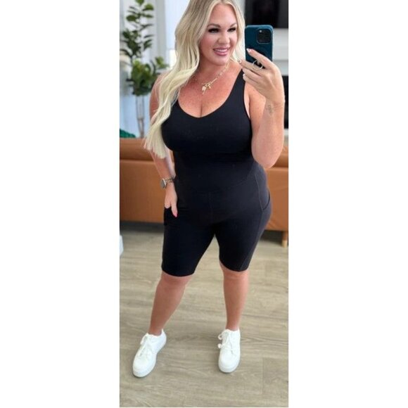 Cali Inspire Short Bodysuit Pure Black Size XXL Pockets NWT $108 Carrie Underwoo - Picture 11 of 11